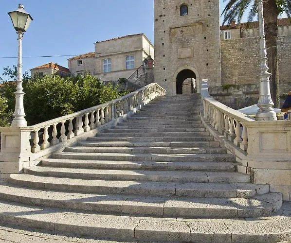 In With Sea Views, Terrace, Air Conditioning, Wifi 869-1 869-3 Lumbarda