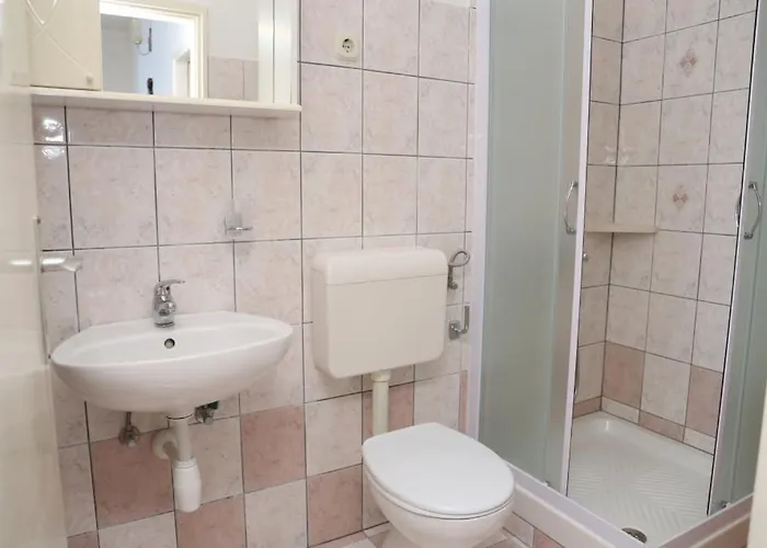 In With Sea Views, Terrace, Air Conditioning, Wifi 869-1 869-3 Appartement Lumbarda
