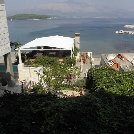 Apartment In With Sea Views, Terrace, Air Conditioning, Wifi 869-1 869-3 Lumbarda