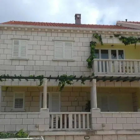 In With Sea Views, Terrace, Air Conditioning, Wifi 869-1 869-3 Appartement