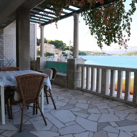 Apartment In With Sea Views, Terrace, Air Conditioning, Wifi 869-1 869-3 Lumbarda
