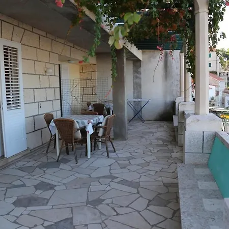 In With Sea Views, Terrace, Air Conditioning, Wifi 869-1 869-3 Apartment Lumbarda