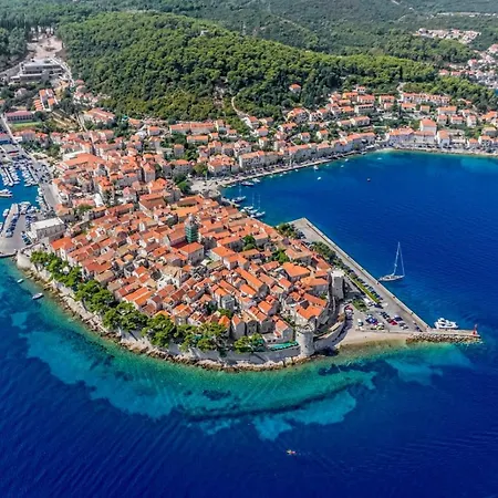 Διαμέρισμα In With Sea Views, Terrace, Air Conditioning, Wifi 869-1 869-3 Λομπάρδα