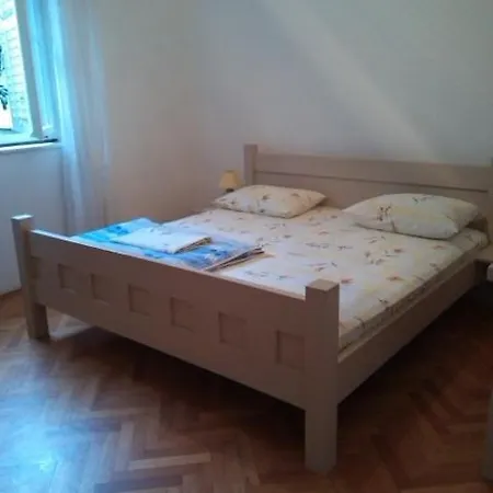 In With Sea Views, Terrace, Air Conditioning, Wifi 869-1 869-3 Lumbarda