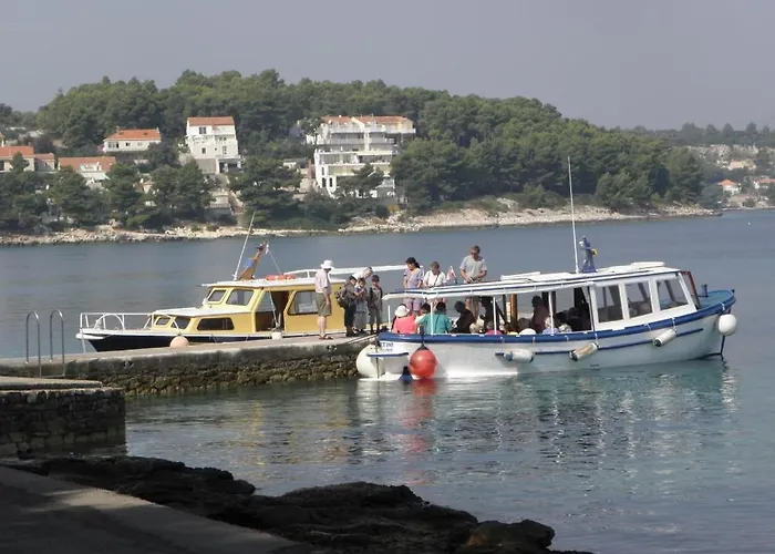 In With Sea Views, Terrace, Air Conditioning, Wifi 869-1 869-3 아파트 룸바르다