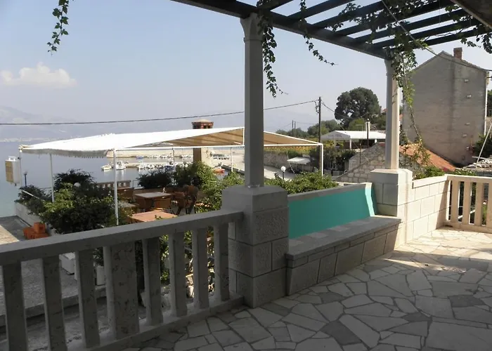 In With Sea Views, Terrace, Air Conditioning, Wifi 869-1 869-3 Appartement *