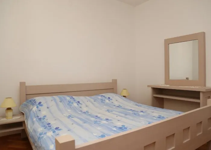 In With Sea Views, Terrace, Air Conditioning, Wifi 869-1 869-3 *